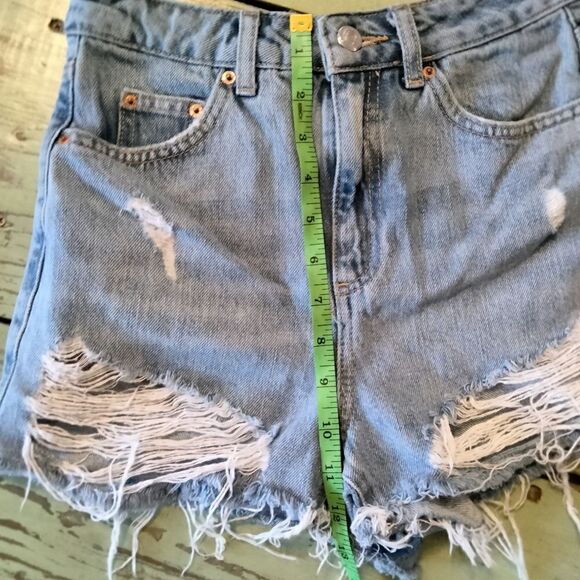 Topshop Moto MOM Denim Shorts US Size 2 Cut Off and Distressed - Picture 10 of 10